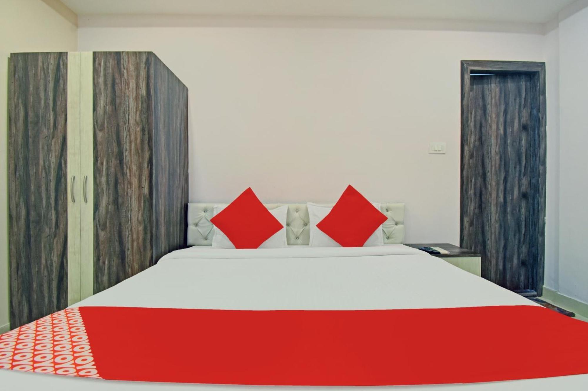 Hotel O Newtown Galaxy Panchuria Esterno foto