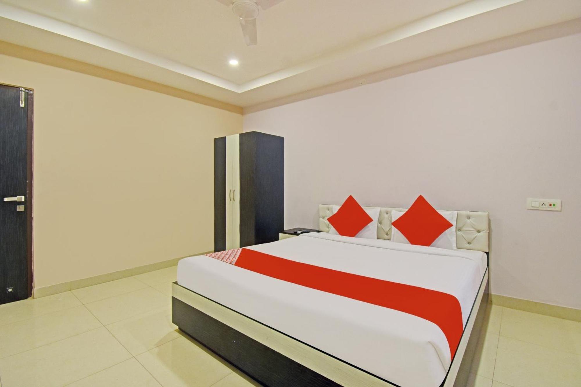 Hotel O Newtown Galaxy Panchuria Esterno foto